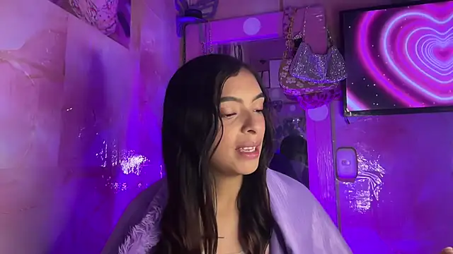 Skye_Moore webcam