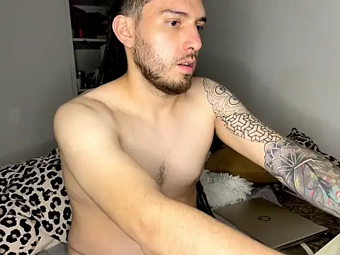 DreadObsessionxX webcam