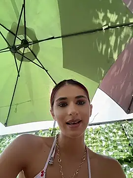 VixenRosse webcam