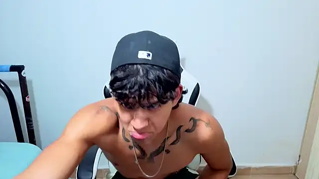 Noah__Dick webcam