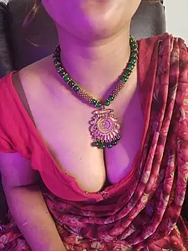 callmeshreya webcam