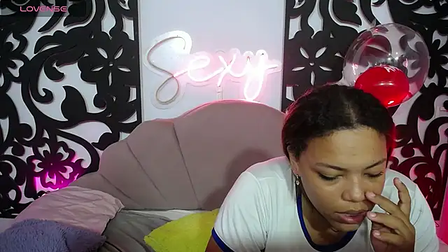 horny_babyss webcam