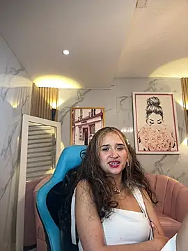 bella_vibess_s webcam