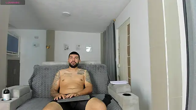 DulceRomance webcam
