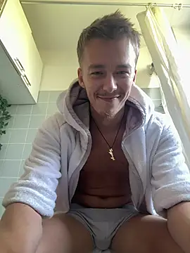 Toyjungee webcam