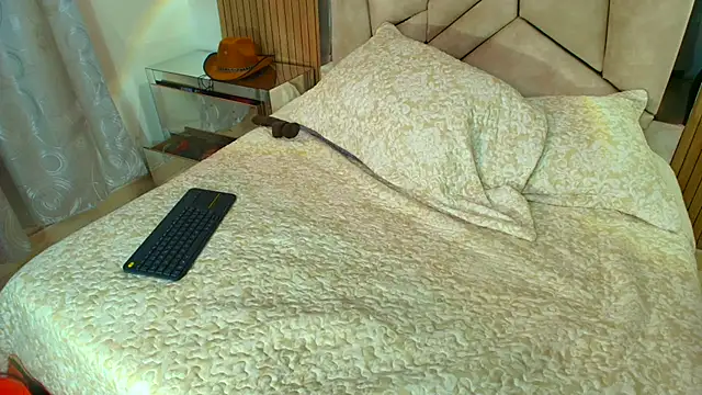 Natalyefoster webcam