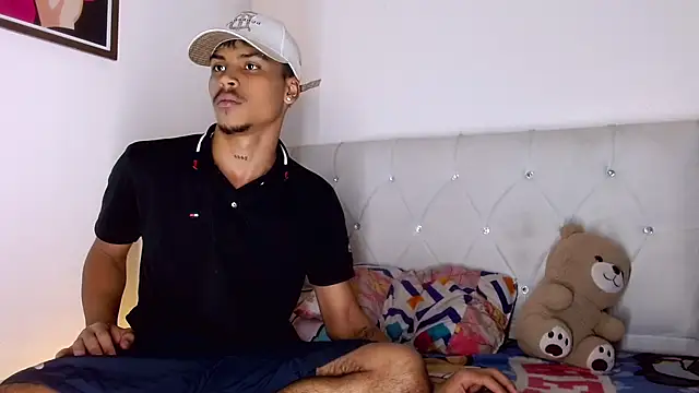 Angel_foxc13 webcam
