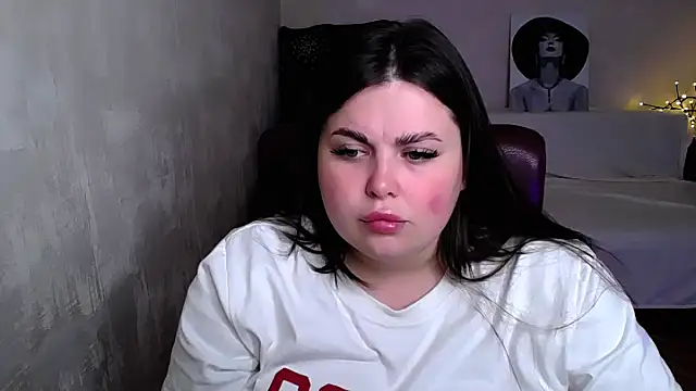 Emily_Mo webcam