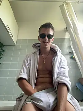 Toyjungee webcam
