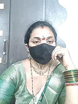Leela_555 webcam
