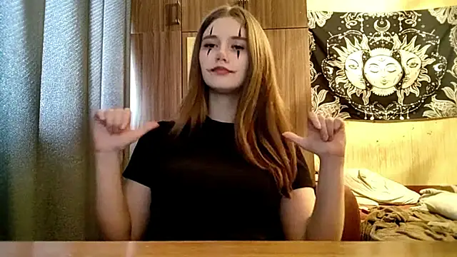DanicaMazon webcam