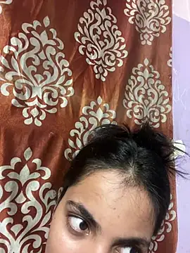 Sandhya_77 live cam on StripChat