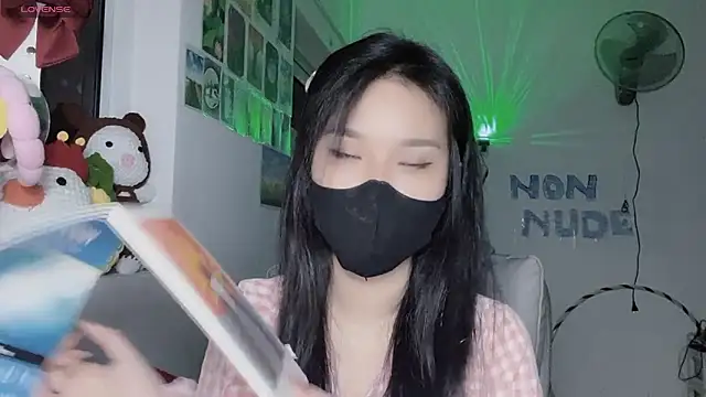 Tieu-May webcam