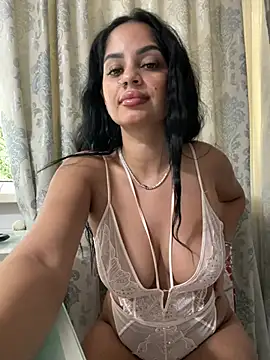 _adelle webcam