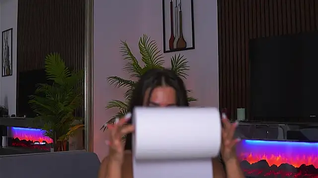 Abbela_White webcam