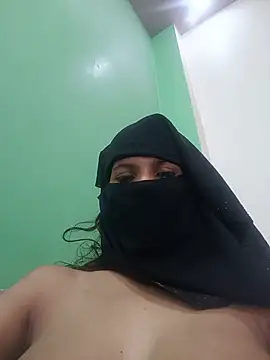 Aafreen_36 live cam on StripChat