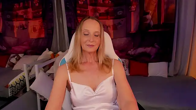 ScarlettPalmer live cam on StripChat