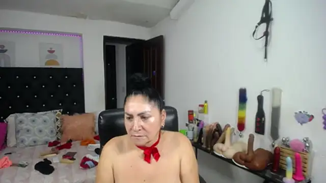 mature_bigboobs10 webcam