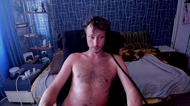 CuteBoy228 webcam