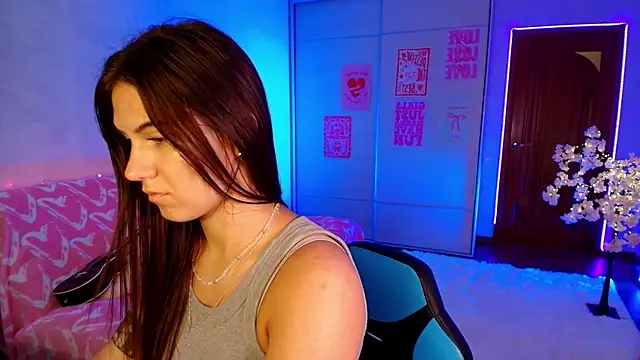 luna_lust_212 webcam