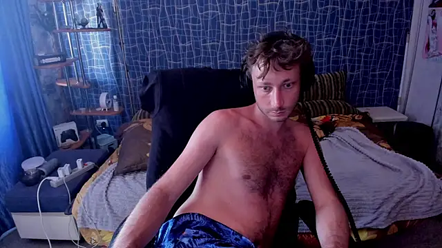 CuteBoy228 webcam