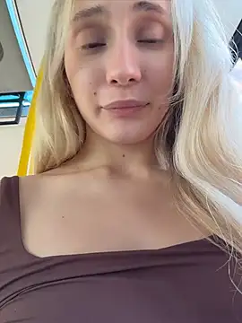Pink_Kiss webcam