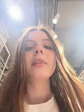 Lunabelle_ webcam