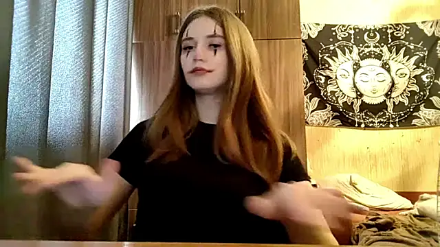 DanicaMazon webcam