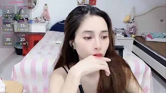 miaomiao-99 webcam