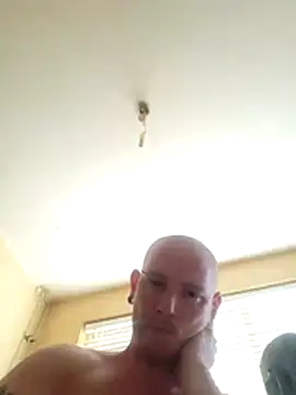 piercingpik webcam