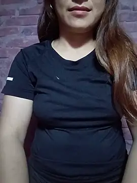 Maikute9696 live cam on StripChat