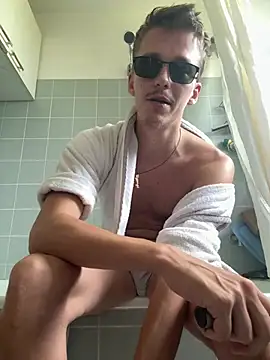 Toyjungee webcam