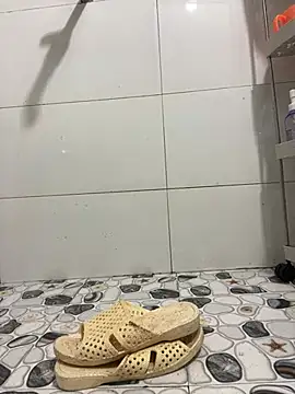 Linda-babyy webcam