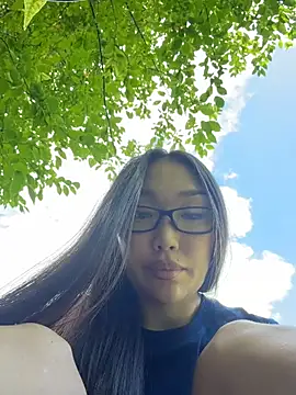trytomakememoam webcam