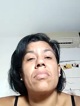 Molly_newman6 live cam on StripChat