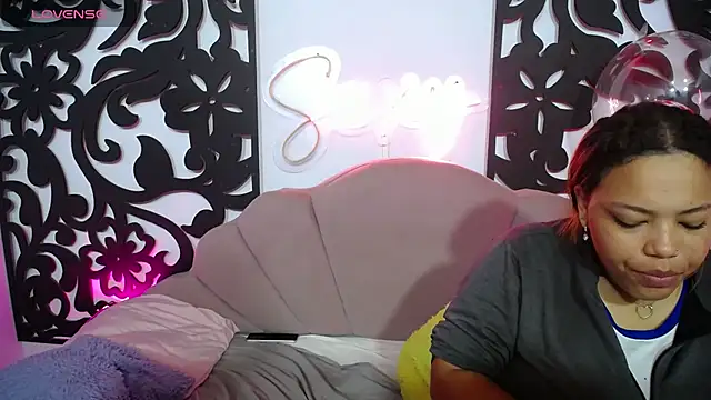 horny_babyss webcam