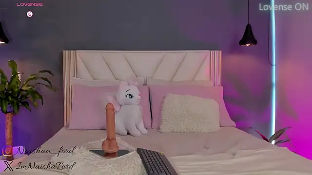 NaishaFord_1 webcam