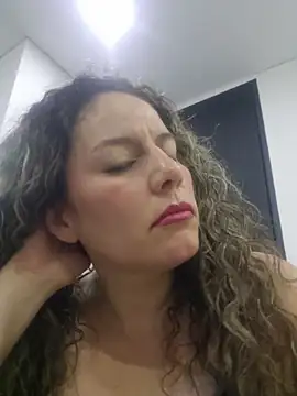 Nina_vallon webcam