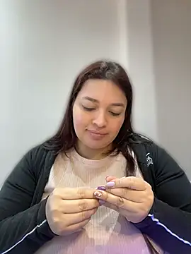 sarahreyess_11 webcam