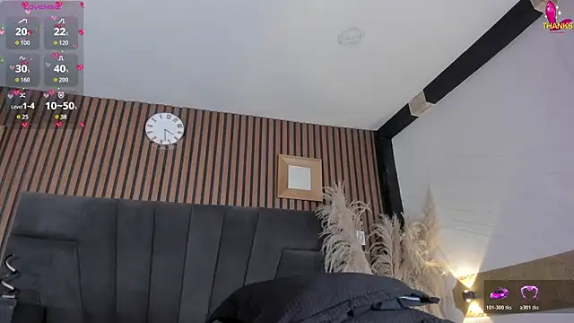 BritanyBrown_ webcam