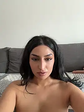 Mia_spicyy webcam