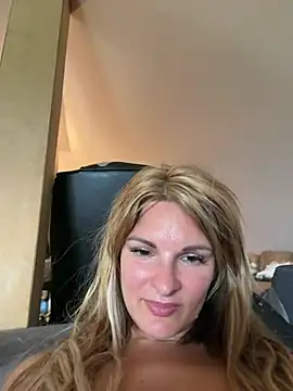 kinkysarahx webcam