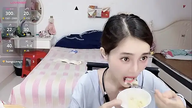 miaomiao-99 webcam