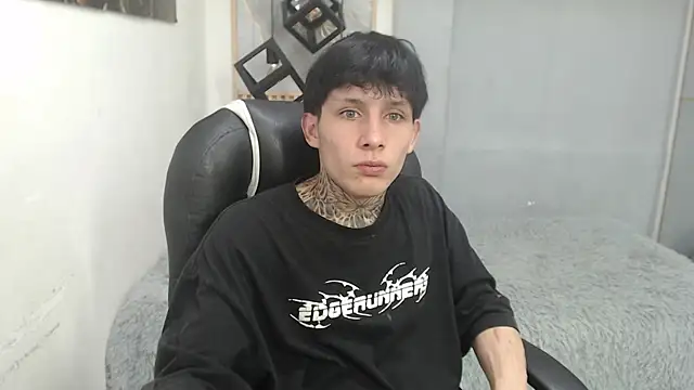 Cry_thereal webcam