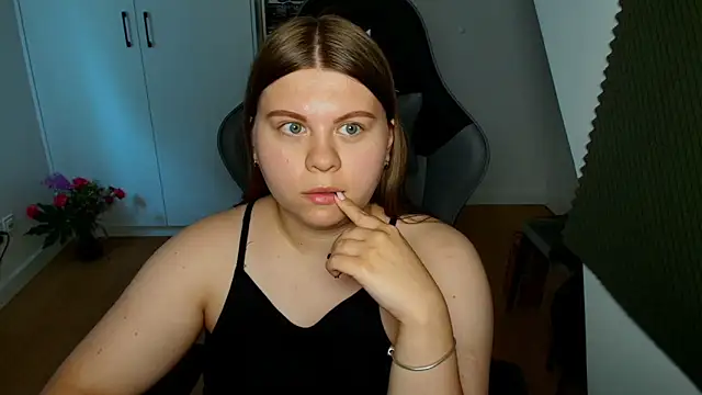 AbbyLuxee webcam