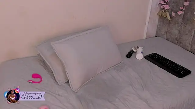 Chleo__ webcam