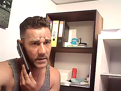 mastercharisma35 webcam