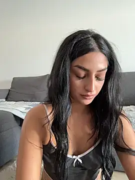 Mia_spicyy webcam