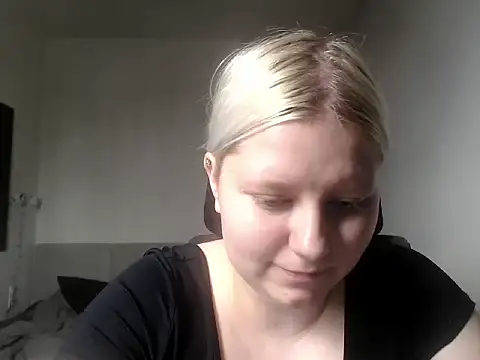 LenaSecret19 webcam