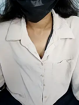 Tamil_Bhavana webcam